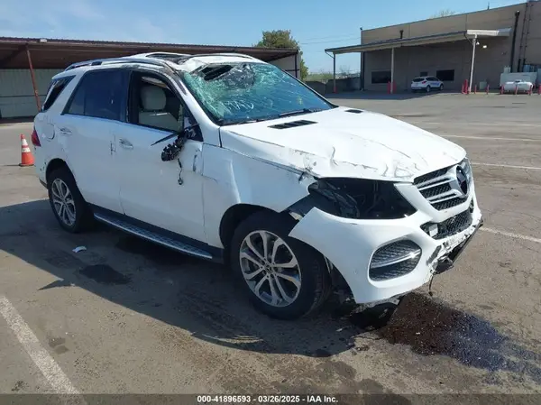 4JGDA5HB1HA980888 2017 MERCEDES-BENZ GLE - Image 1