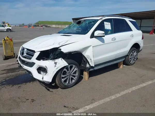 4JGDA5HB1HA980888 2017 MERCEDES-BENZ GLE - Image 2
