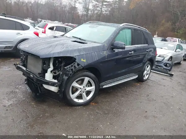 4JGDA5HB1HA994967 2017 MERCEDES-BENZ GLE - Image 2