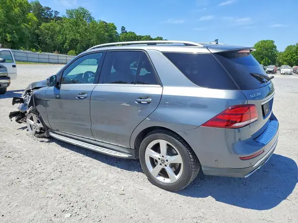 4JGDA5HB1JB045595 2018 MERCEDES-BENZ GLE - Image 2