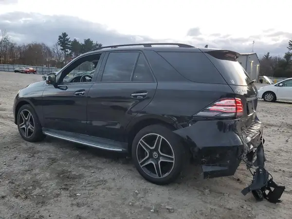 4JGDA5HB1JB050554 2018 MERCEDES-BENZ GLE - Image 2