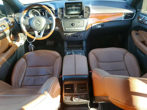 4JGDA5HB1JB052949 2018 MERCEDES-BENZ GLE - Image 8