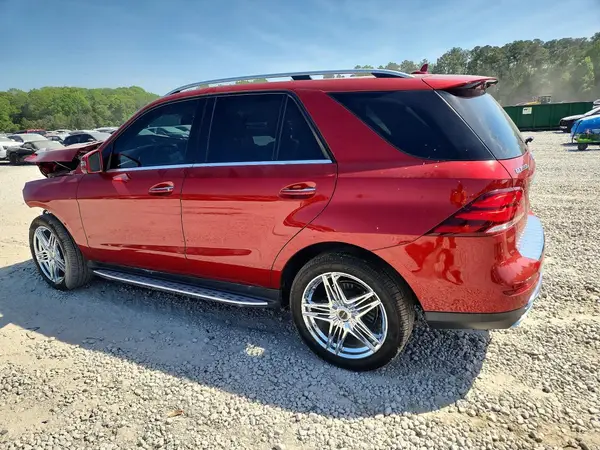 4JGDA5HB1JB062087 2018 MERCEDES-BENZ GLE - Image 2