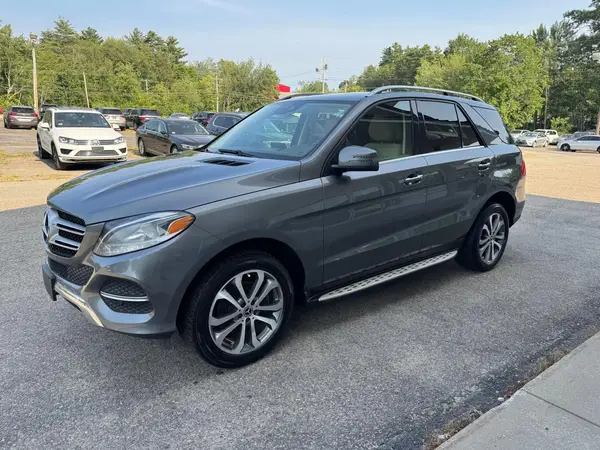 4JGDA5HB1JB069203 2018 MERCEDES-BENZ GLE - Image 2