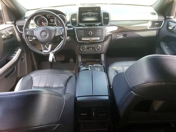 4JGDA5HB1JB073641 2018 MERCEDES-BENZ GLE - Image 8