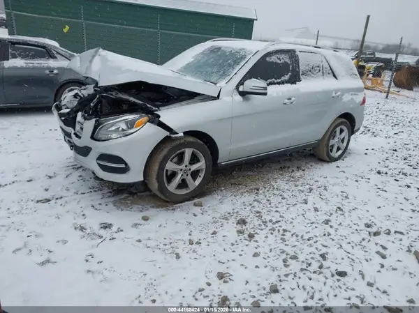 4JGDA5HB1JB089757 2018 MERCEDES-BENZ GLE - Image 2
