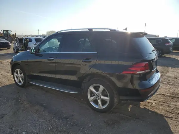 4JGDA5HB1JB090696 2018 MERCEDES-BENZ GLE - Image 2