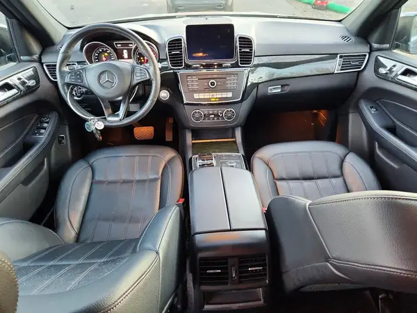 4JGDA5HB1JB119047 2018 MERCEDES-BENZ GLE - Image 8