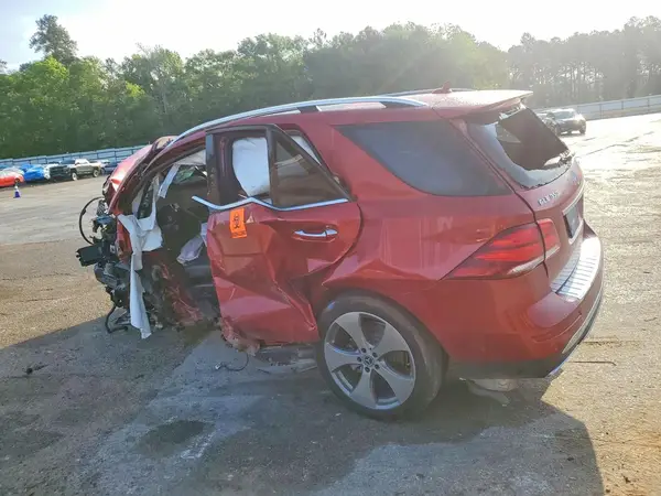 4JGDA5HB1JB119632 2018 MERCEDES-BENZ GLE - Image 2