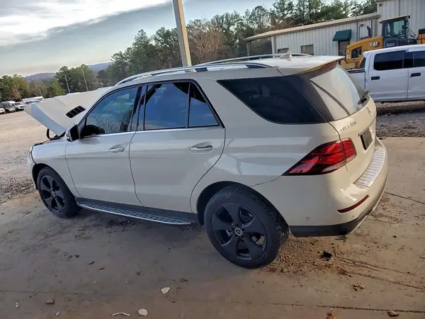 4JGDA5HB1JB140125 2018 MERCEDES-BENZ GLE - Image 2