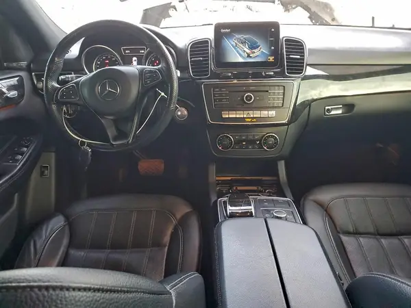 4JGDA5HB1JB140125 2018 MERCEDES-BENZ GLE - Image 8