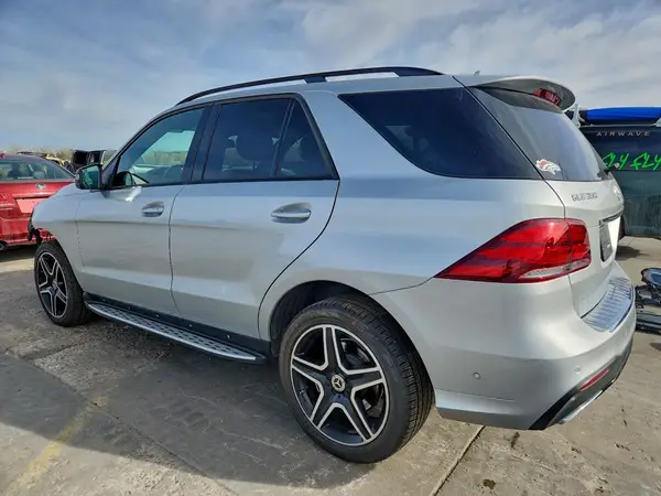 4JGDA5HB1JB174274 2018 MERCEDES-BENZ GLE - Image 2
