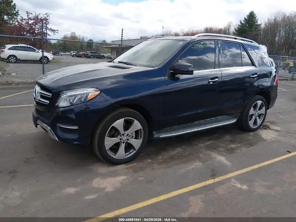 4JGDA5HB2GA624318 2016 MERCEDES-BENZ GLE - Image 2