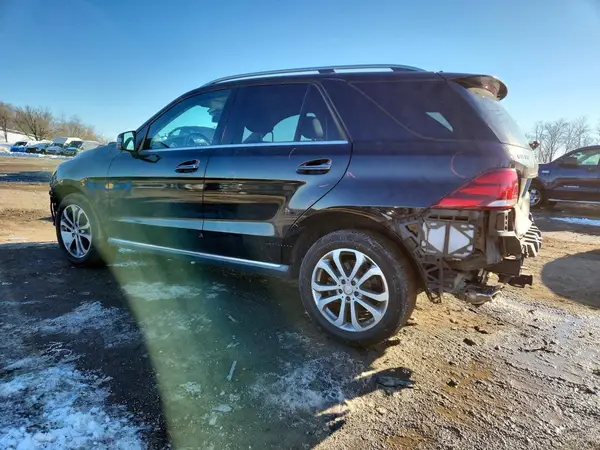 4JGDA5HB2GA624612 2016 MERCEDES-BENZ GLE - Image 2