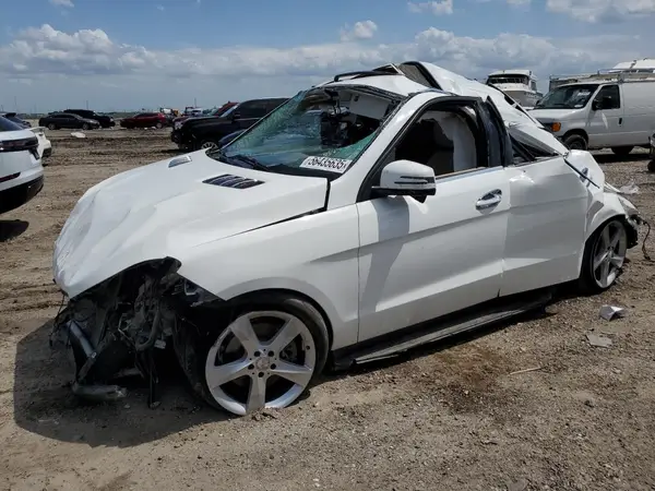 4JGDA5HB2GA708963 2016 MERCEDES-BENZ GLE - Image 1