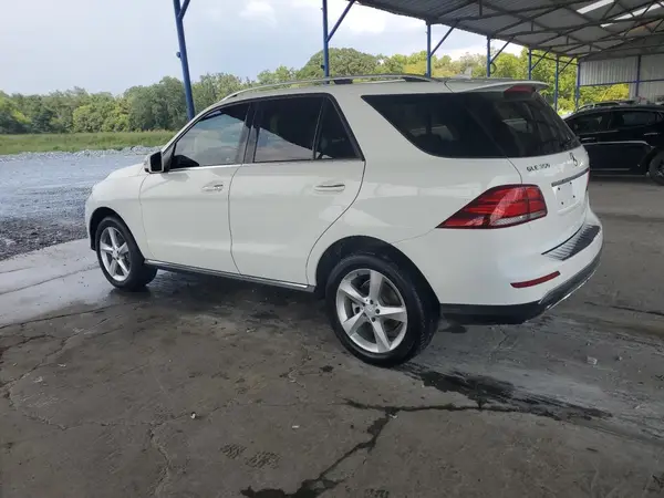 4JGDA5HB2GA716691 2016 MERCEDES-BENZ GLE - Image 2