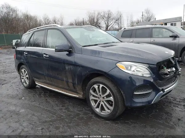 4JGDA5HB2GA722653 2016 MERCEDES-BENZ GLE - Image 1