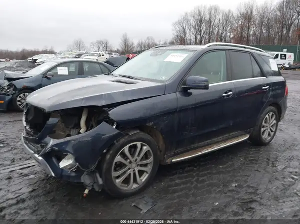 4JGDA5HB2GA722653 2016 MERCEDES-BENZ GLE - Image 2
