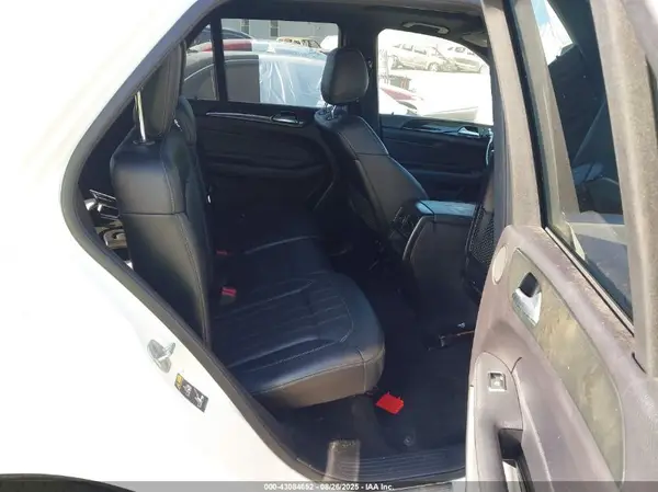 4JGDA5HB2GA744569 2016 MERCEDES-BENZ GLE - Image 8