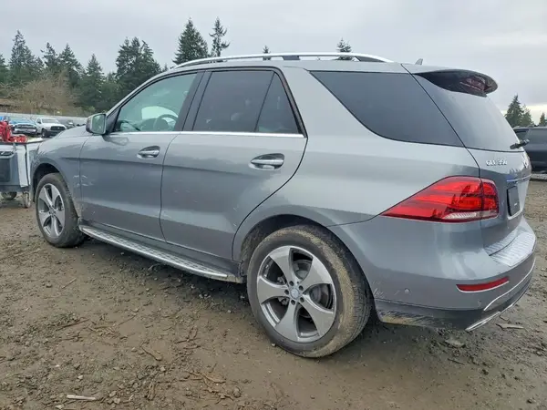 4JGDA5HB2GA757094 2016 MERCEDES-BENZ GLE - Image 2