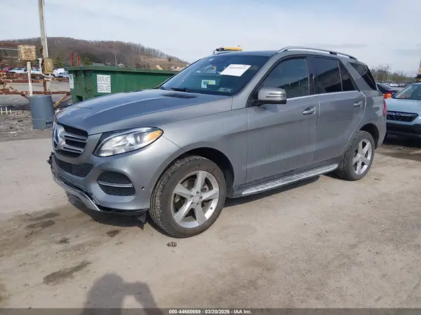 4JGDA5HB2GA762098 2016 MERCEDES-BENZ GLE - Image 2