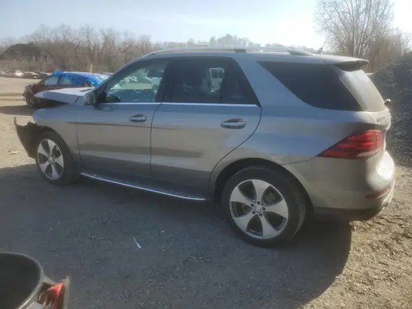 4JGDA5HB2GA772968 2016 MERCEDES-BENZ GLE - Image 2