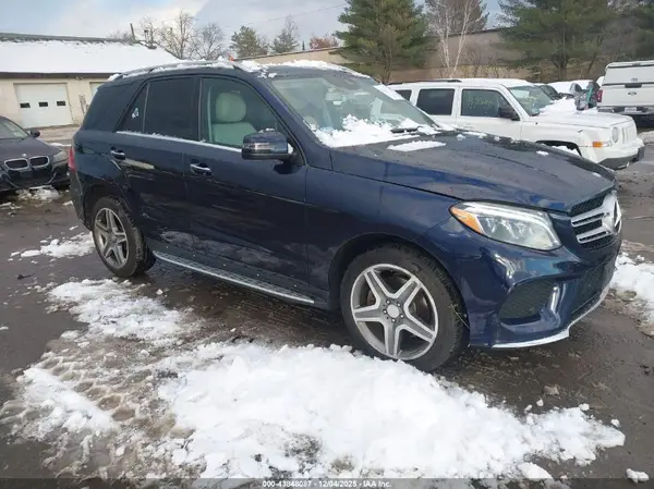 4JGDA5HB2GA789155 2016 MERCEDES-BENZ GLE - Image 1