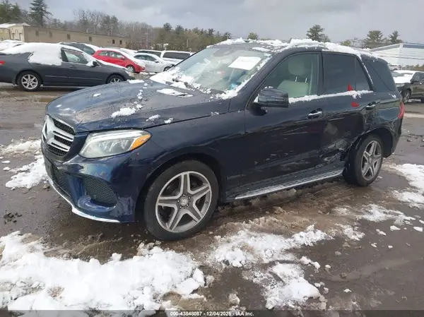 4JGDA5HB2GA789155 2016 MERCEDES-BENZ GLE - Image 2