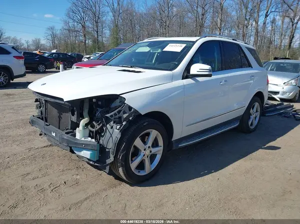 4JGDA5HB2GA796557 2016 MERCEDES-BENZ GLE - Image 2
