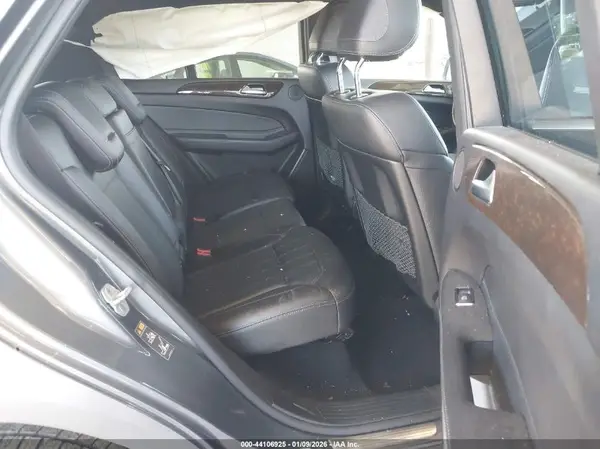 4JGDA5HB2HA843989 2017 MERCEDES-BENZ GLE - Image 8