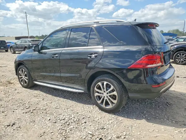 4JGDA5HB2HA845144 2017 MERCEDES-BENZ GLE - Image 2