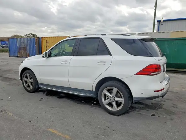 4JGDA5HB2HA872456 2017 MERCEDES-BENZ GLE - Image 2