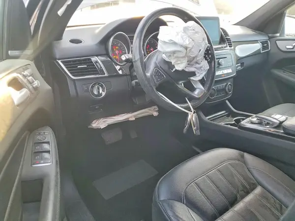 4JGDA5HB2HA882789 2017 MERCEDES-BENZ GLE - Image 8