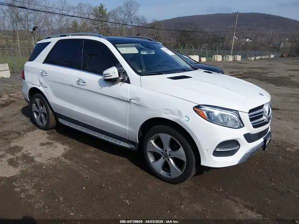 4JGDA5HB2HA936902 2017 MERCEDES-BENZ GLE - Image 1