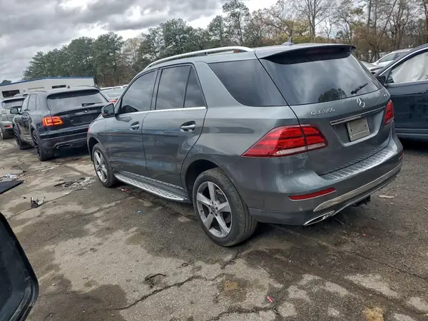 4JGDA5HB2HA937595 2017 MERCEDES-BENZ GLE - Image 2