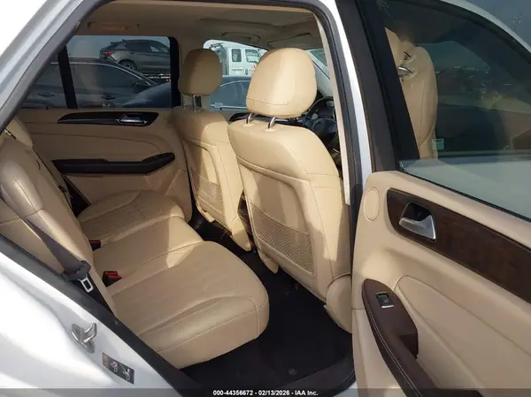 4JGDA5HB2HA943364 2017 MERCEDES-BENZ GLE - Image 8