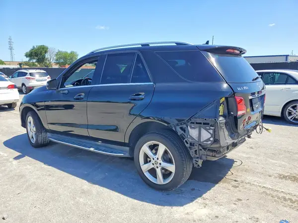 4JGDA5HB2HA973741 2017 MERCEDES-BENZ GLE - Image 2