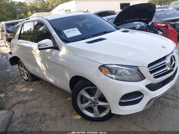 4JGDA5HB2JB007101 2018 MERCEDES-BENZ GLE - Image 1