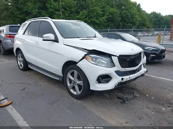 4JGDA5HB2JB009186 2018 MERCEDES-BENZ GLE - Image 1