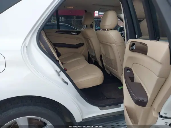 4JGDA5HB2JB009186 2018 MERCEDES-BENZ GLE - Image 8