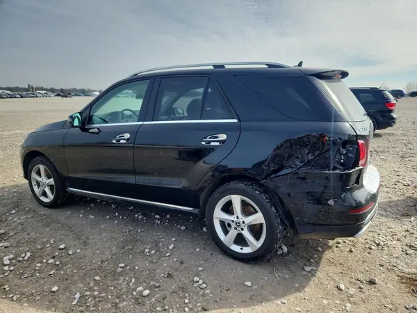 4JGDA5HB2JB035853 2018 MERCEDES-BENZ GLE - Image 2