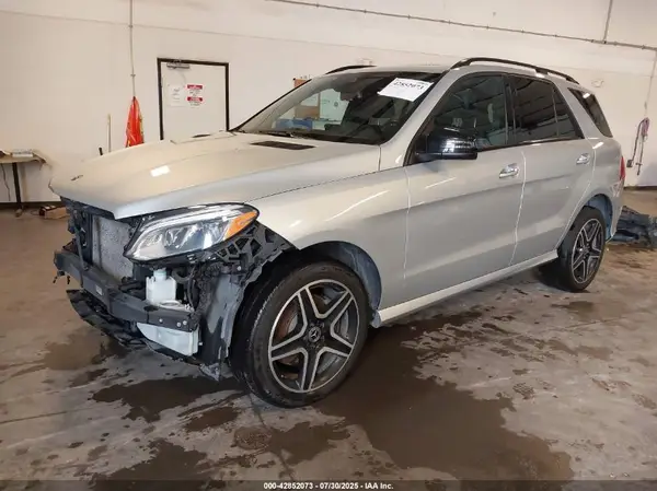 4JGDA5HB2JB038476 2018 MERCEDES-BENZ GLE - Image 2