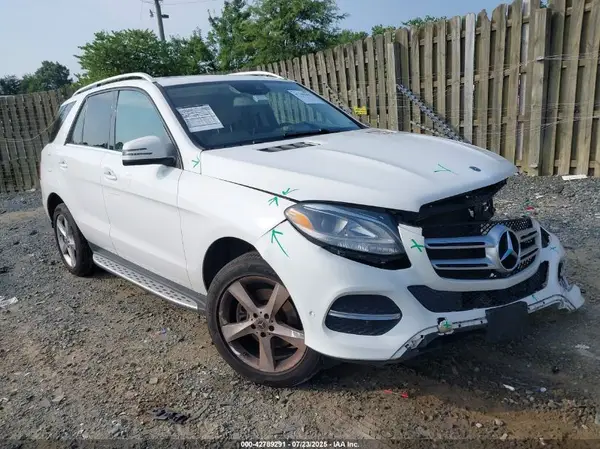 4JGDA5HB2JB039384 2018 MERCEDES-BENZ GLE - Image 1
