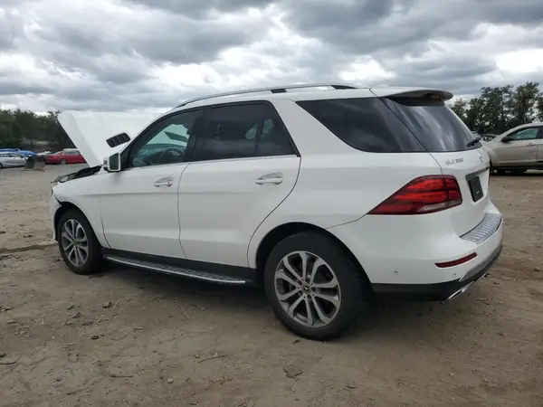 4JGDA5HB2JB082591 2018 MERCEDES-BENZ GLE - Image 2