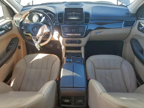 4JGDA5HB2JB109756 2018 MERCEDES-BENZ GLE - Image 8