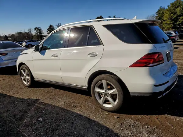 4JGDA5HB2JB143616 2018 MERCEDES-BENZ GLE - Image 2