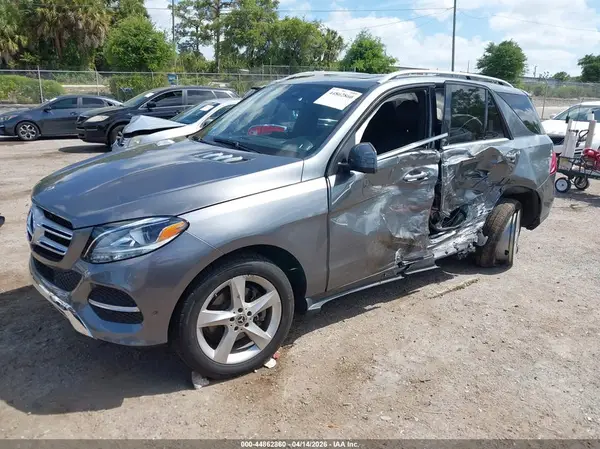 4JGDA5HB2JB157080 2018 MERCEDES-BENZ GLE - Image 2