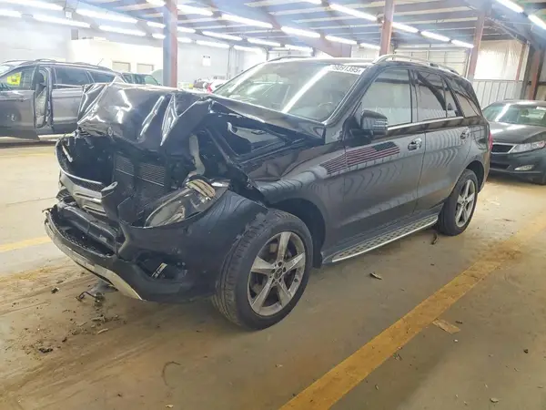 4JGDA5HB2JB160545 2018 MERCEDES-BENZ GLE - Image 1