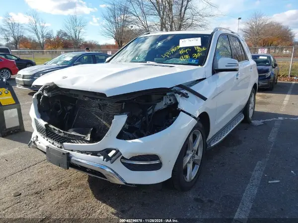 4JGDA5HB2JB172372 2018 MERCEDES-BENZ GLE - Image 2