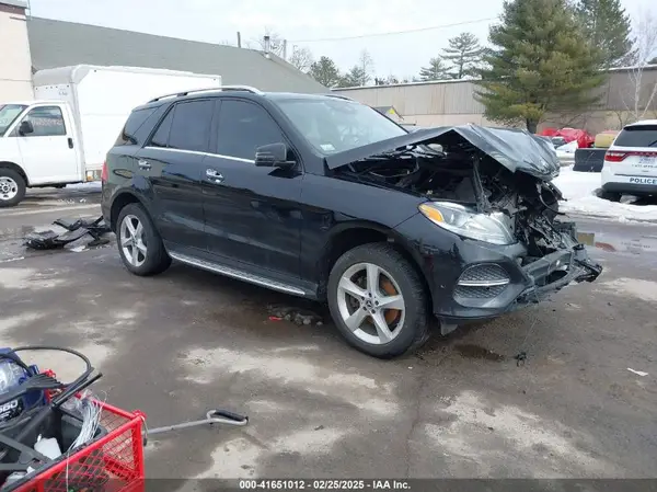 4JGDA5HB2JB174655 2018 MERCEDES-BENZ GLE - Image 1
